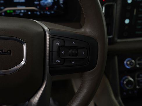 Used 2022 GMC Yukon Denali image 20