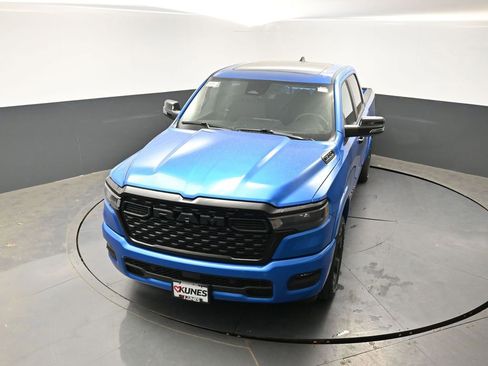 New 2026 RAM 1500 4x4 Crew Cab image 31