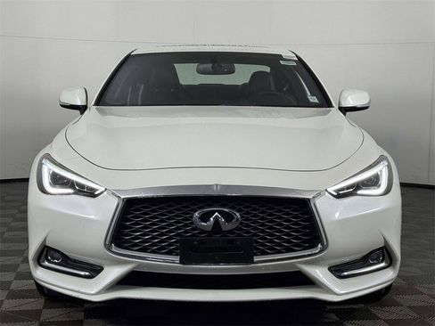 Used 2018 INFINITI Q60 3.0t Luxe w/ Sensory Package 3.0T Luxe image 6