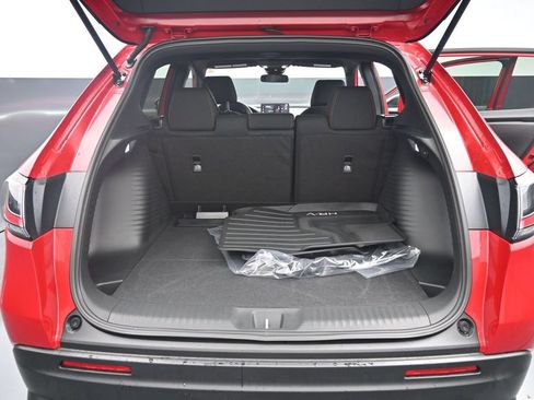 Certified 2026 Honda HR-V Sport image 11