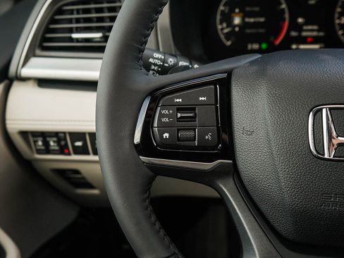 New 2026 Honda Odyssey EX-L image 22