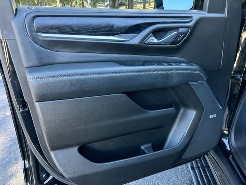 Used 2021 GMC Yukon XL Denali w/ Denali Ultimate Package image 14