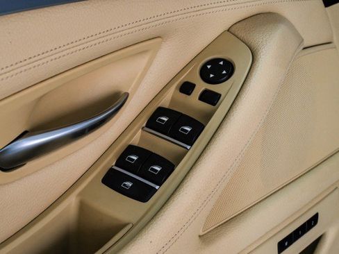 Used 2013 BMW 535i Sedan RWD image 46