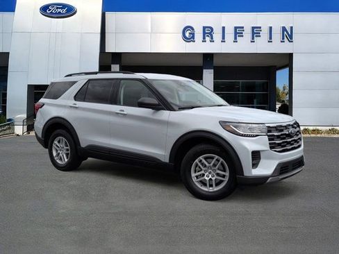 New 2026 Ford Explorer Active image 1