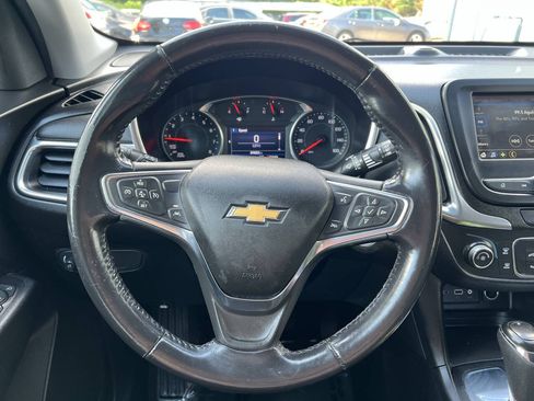 Used 2019 Chevrolet Equinox LT FWD image 14