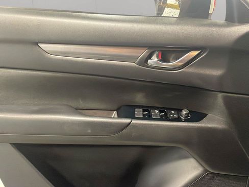 Used 2017 MAZDA CX-5 Sport FWD image 23
