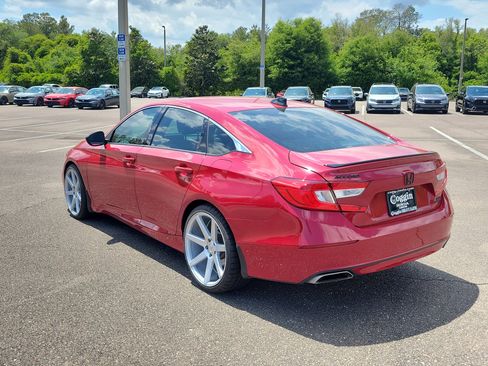 Used 2022 Honda Accord Sport image 3