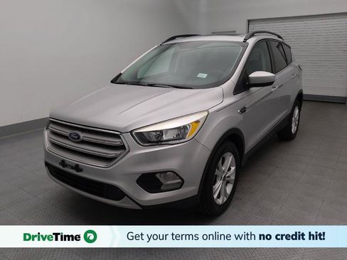 Used 2018 Ford Escape SE w/ SE Sync 3 Package FWD image 1