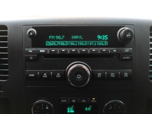 Used 2010 Chevrolet Silverado 1500 LT RWD image 38