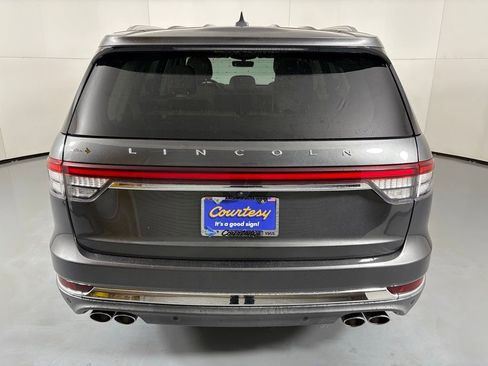 Used 2020 Lincoln Aviator Reserve w/ Elements Package Plus image 7