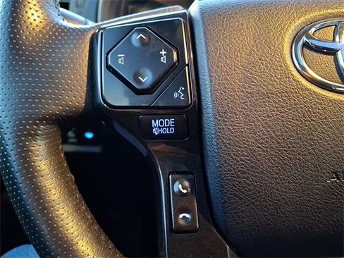 Certified 2024 Toyota 4Runner TRD Off-Road Premium image 28