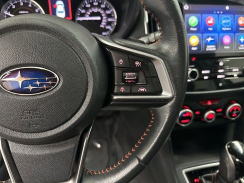 Used 2019 Subaru Crosstrek 2.0i Limited w/ Moonroof Package w/Navigation AWD/4WD image 16