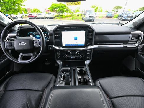 Certified 2022 Ford F150 Lariat w/ Equipment Group 502A High AWD/4WD image 30