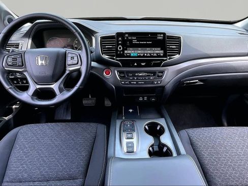 Used 2024 Honda Ridgeline Sport image 8