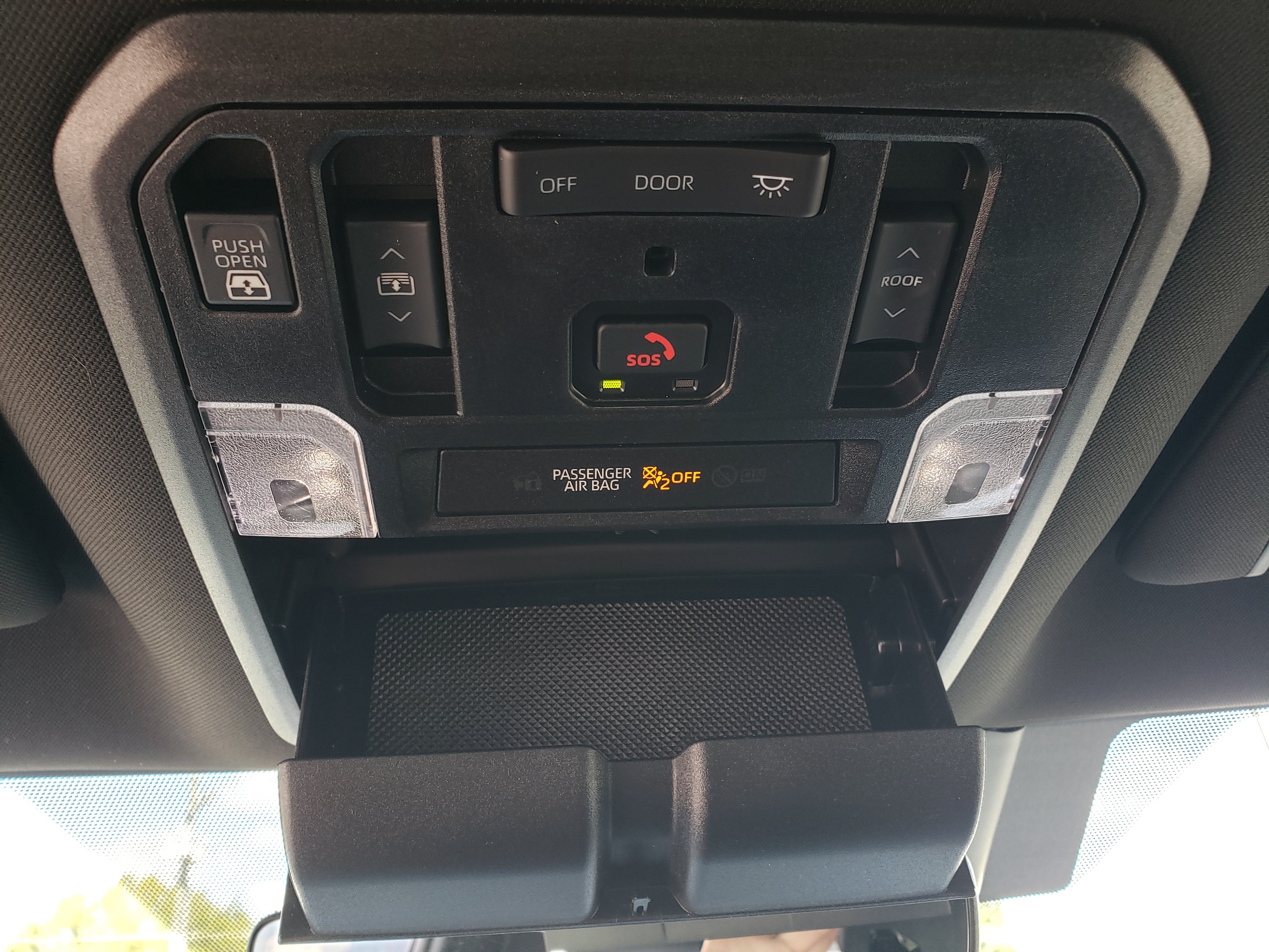 Used 2025 Toyota Tundra Limited w/ TRD Off-Road Package AWD/4WD image 38