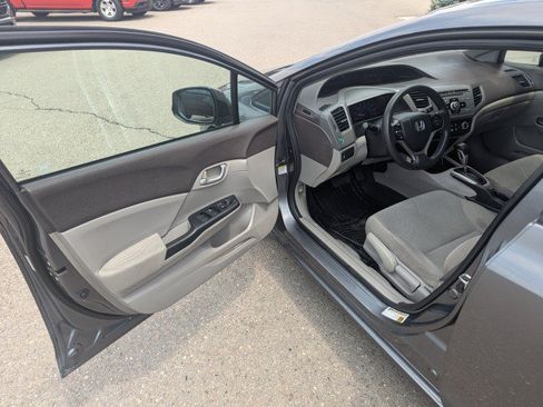 Used 2012 Honda Civic LX image 8