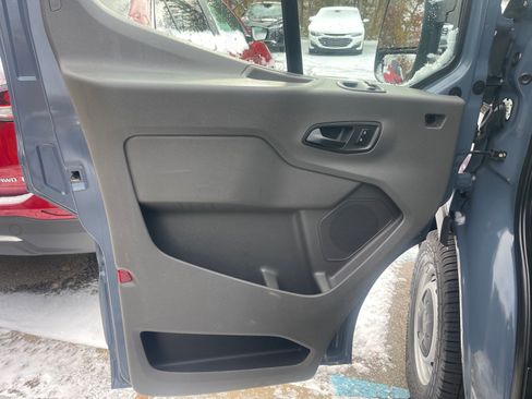 Used 2021 Ford Transit 250 148 High Roof Extended w/ Parcel Delivery Package image 10