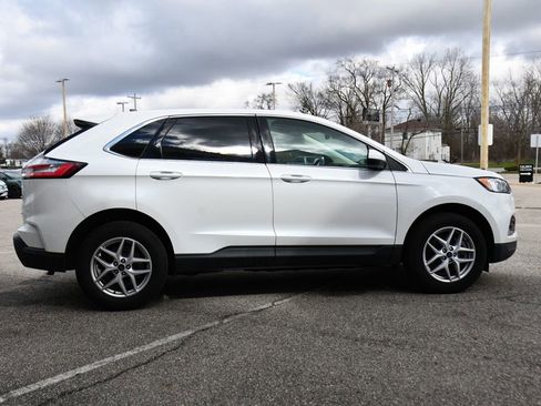Used 2024 Ford Edge SEL w/ Convenience Package AWD/4WD image 7