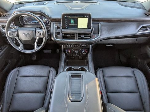 Used 2024 Chevrolet Tahoe Z71 w/ Luxury Package image 23