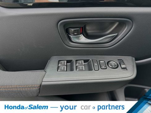 New 2025 Honda Pilot Sport image 12