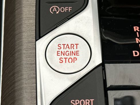 Used 2025 BMW 230i 230i w/ Convenience Package image 22