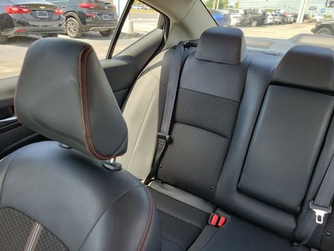 Used 2024 Nissan Altima 2.5 SR FWD image 17