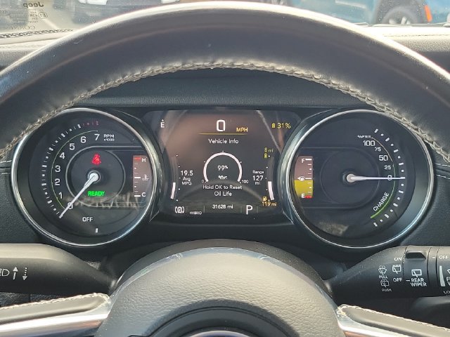 Used 2022 Jeep Wrangler Unlimited Sahara w/ Safety Group AWD/4WD image 22