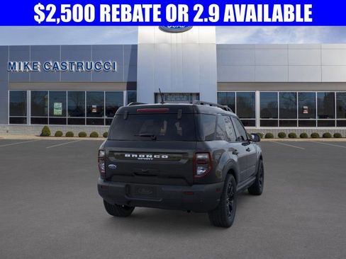 New 2025 Ford Bronco Sport Outer Banks image 8