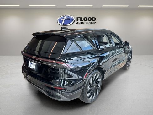 New 2026 Lincoln Nautilus Reserve w/ Jet Appearance Package AWD/4WD image 6