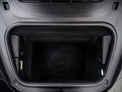 Used 2019 Porsche 911 Turbo S image 34