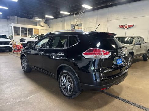 Used 2016 Nissan Rogue SL AWD/4WD image 2