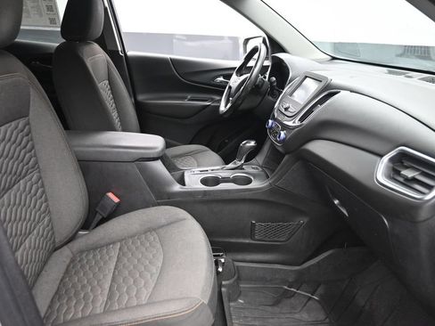 Used 2018 Chevrolet Equinox LT AWD/4WD image 9