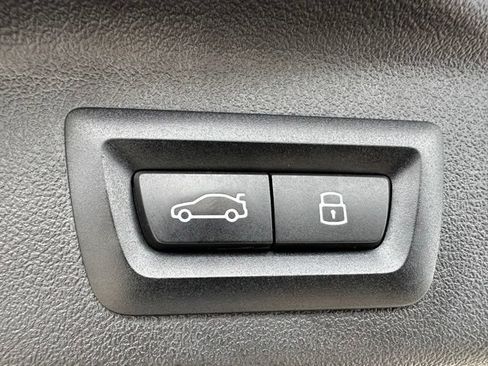 Used 2024 BMW X7 xDrive40i AWD/4WD image 38