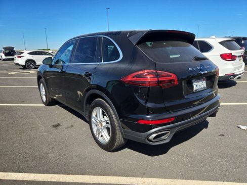 Used 2016 Porsche Cayenne image 3