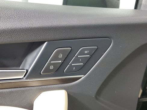 Certified 2023 Audi Q5 2.0T Premium w/ Convenience Package image 32