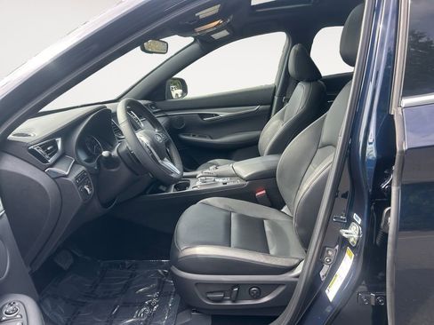 Used 2025 INFINITI QX55 Luxe w/ Cargo Package image 15