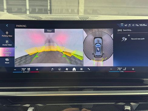 Used 2024 BMW X5 xDrive40i w/ M Sport Package image 49