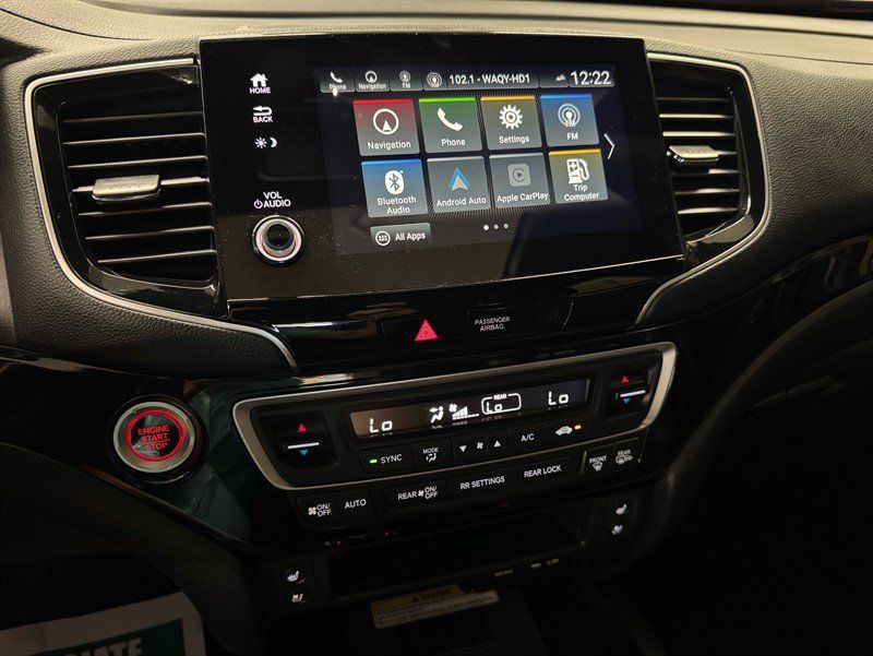 Used 2023 Honda Passport Elite image 16