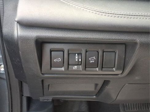 Used 2021 Subaru Outback Limited AWD/4WD image 13