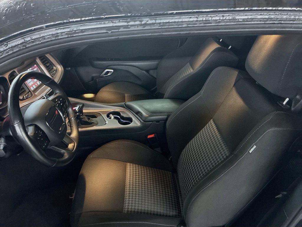 Used 2023 Dodge Challenger R/T w/ Blacktop Package RWD image 22