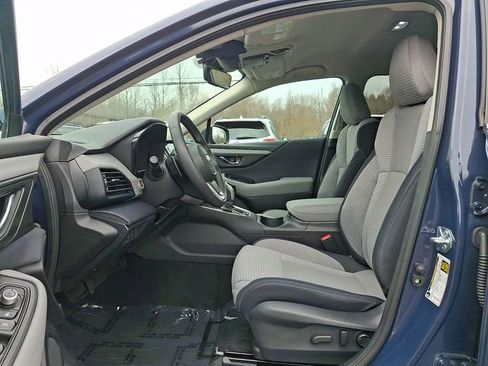 Used 2024 Subaru Outback Premium image 14
