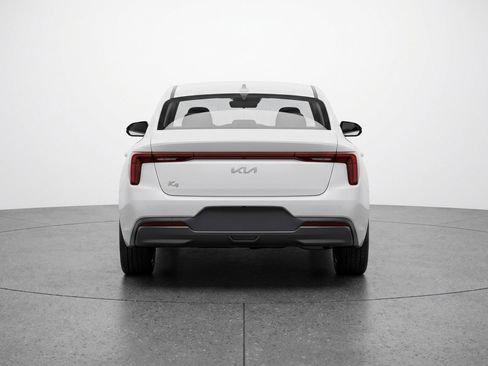 Used 2025 Kia K4 LXS image 7