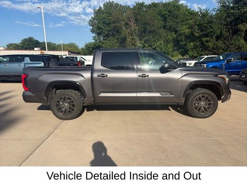 Used 2023 Toyota Tundra Platinum AWD/4WD image 7