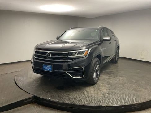 Used 2022 Volkswagen Atlas Cross Sport SEL R-Line image 3