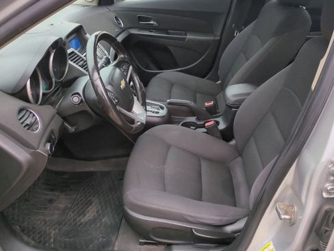 Used 2013 Chevrolet Cruze LT image 16