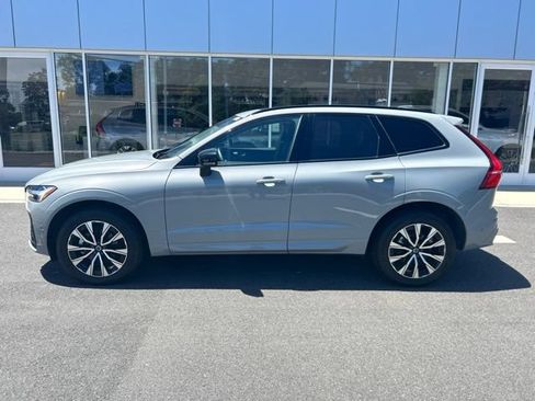 Certified 2025 Volvo XC60 B5 Plus AWD/4WD image 2