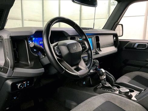 Used 2023 Ford Bronco Big Bend image 12