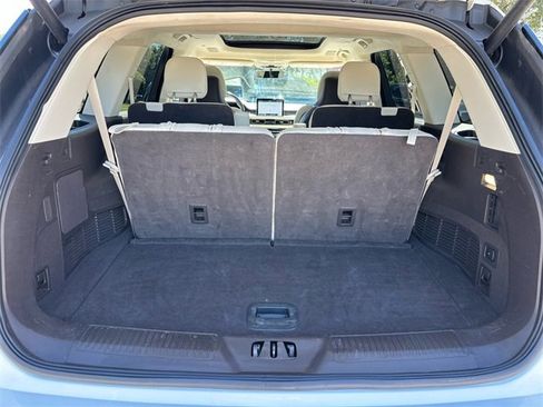 Used 2022 Lincoln Aviator Black Label w/ Dynamic Handling Package image 9