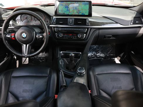 Used 2015 BMW M3 RWD image 13