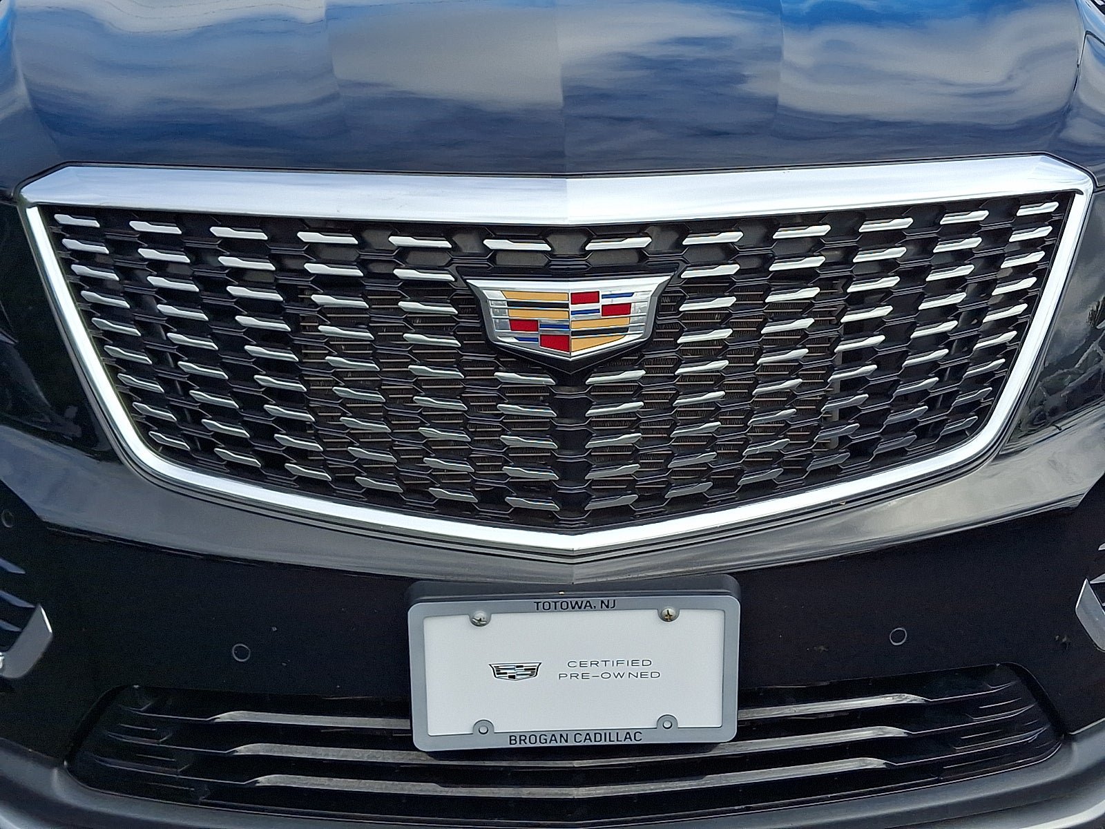 Certified 2024 Cadillac XT5 Premium Luxury AWD/4WD image 9